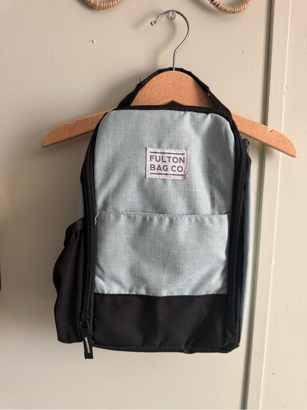 Men’s Two-Tone Light Blue and Black lunch bag